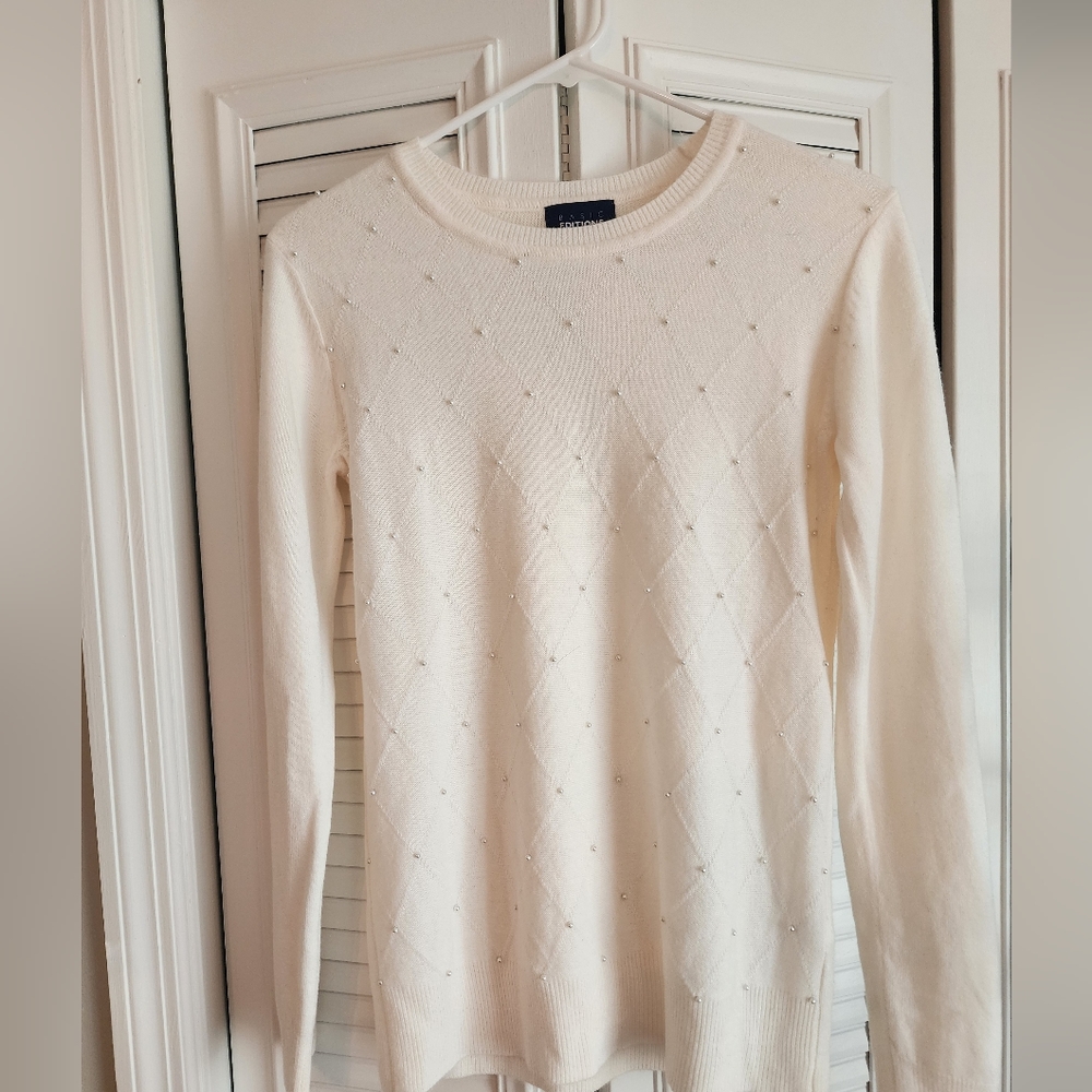 Off-white Sweater with Faux Pearl Detail